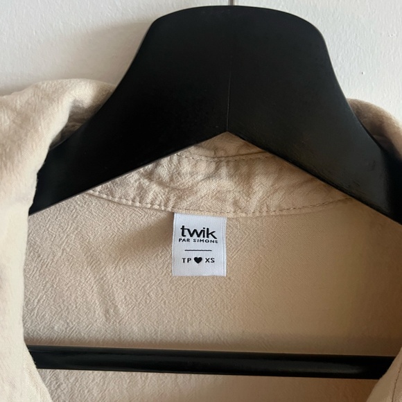 cream midi dress boxy fit - Picture 2 of 3